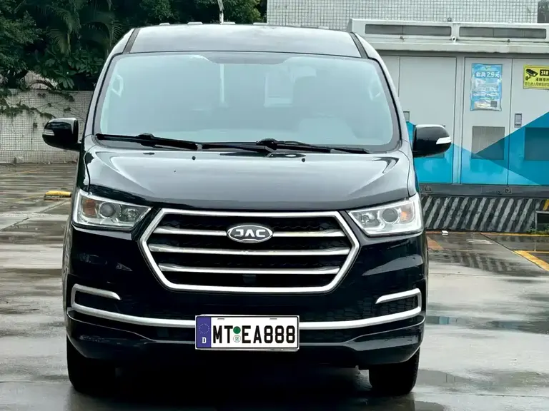 JAC Refine M4 Business Travel Series 2.0 L Manual Comfort CN-V