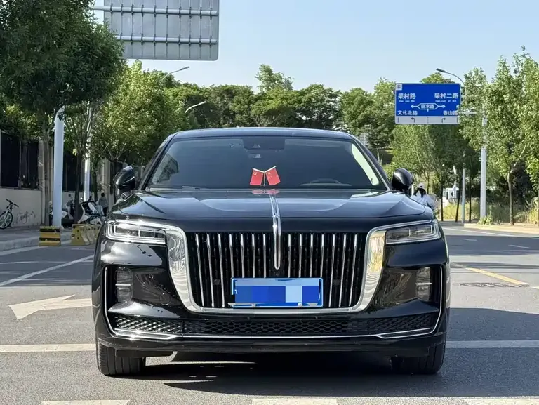 Hongqi H9 2.0 T Connected Flagship Enjoyment