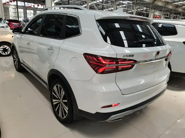 Roewe RX5 20 T Auto 4 G Connected Million