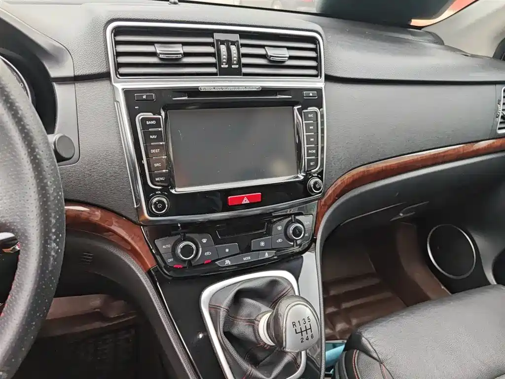 Haval H6 Sport 1.5 T Manual 2 WD Elite