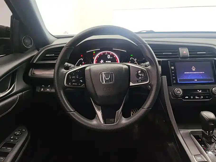 Civic HATCHBACK 220 TURBO CVT Trend Cool Control