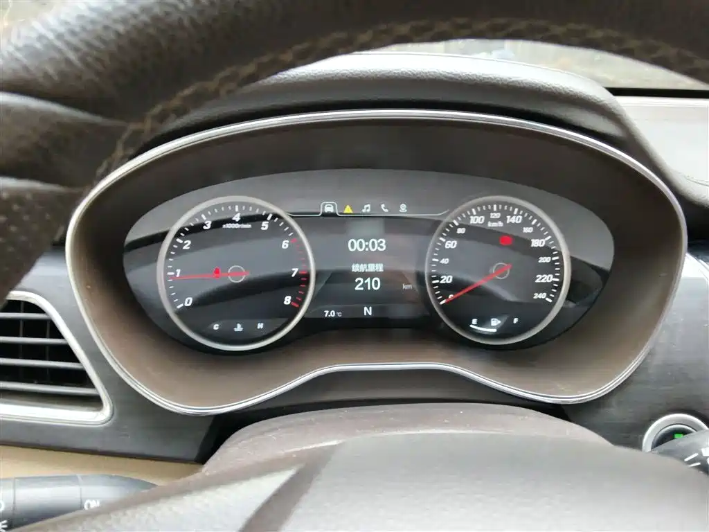 Baojun 730 1.8 L iAMT Premium 7-seat