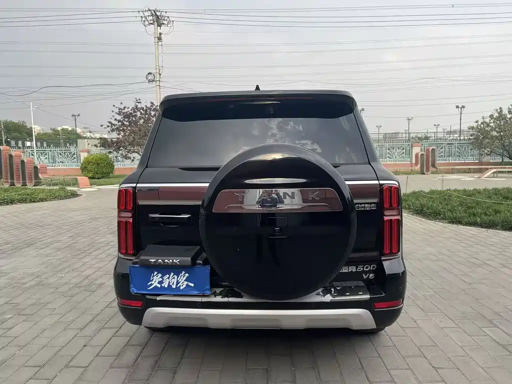 Tank 500 坦克500 2023款 3.0 T 运动版 造境型 7座