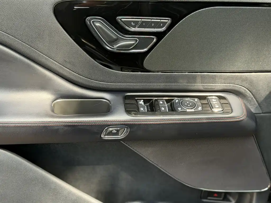 Aviator 3.0 T V6 4 WD Premium