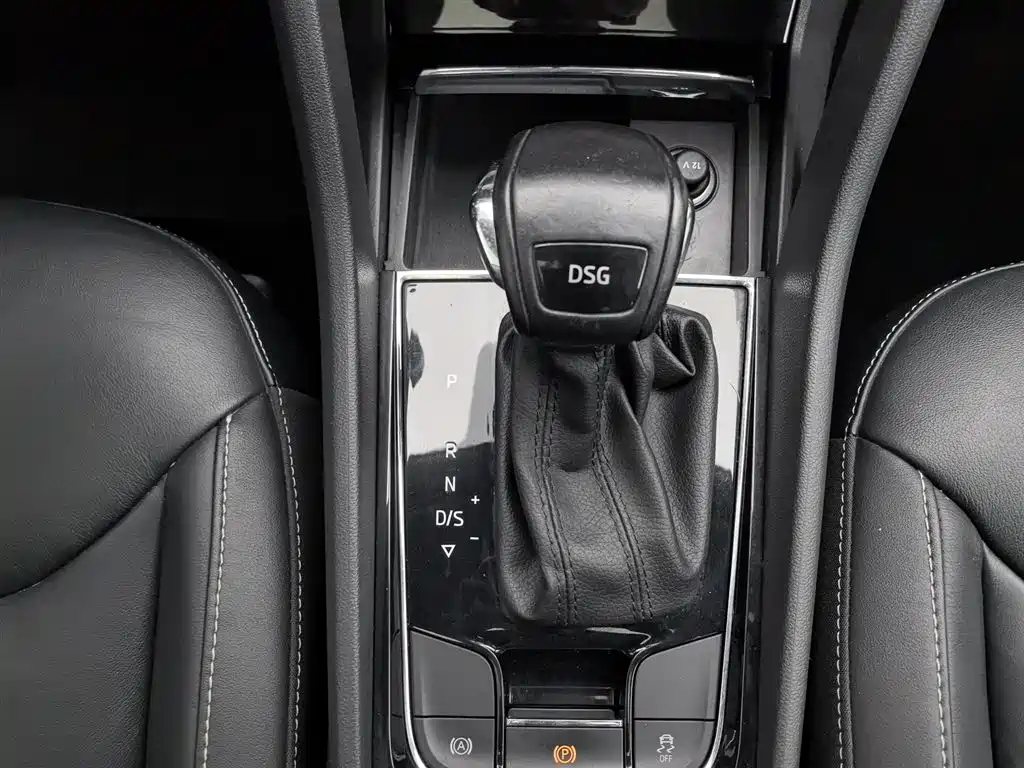 Kodiaq TSI330 5-seat 2 WD Luxury
