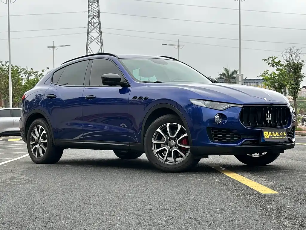 Levante 3.0 T Standard CN-VI