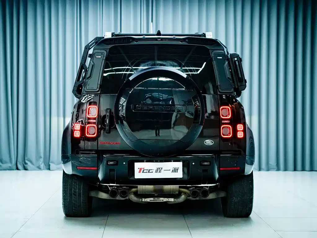 Land Rover Defender Facelift 110 5.0 T V8