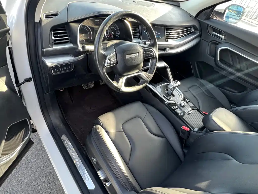 Haval H6 Red Label 2.0 T Auto 2 WD Smart Style