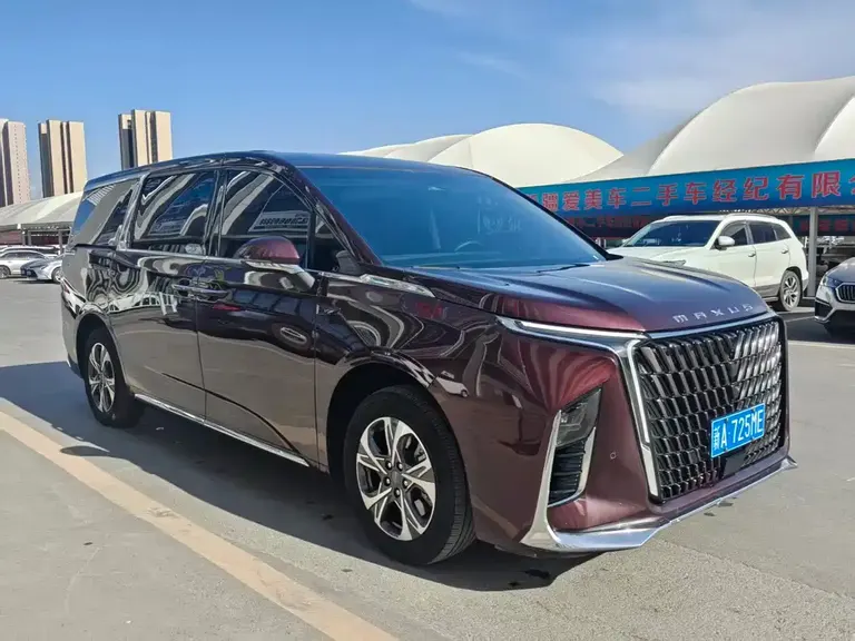 Maxus G90 大通G90 2023款 2.0 T 星河七座版