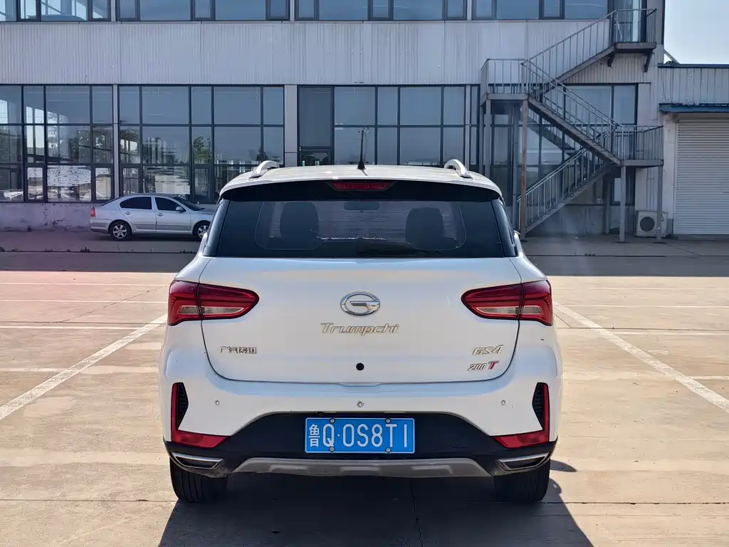 GAC Trumpchi GS4 传祺GS4 2018款 200 T G-DCT两驱精英版