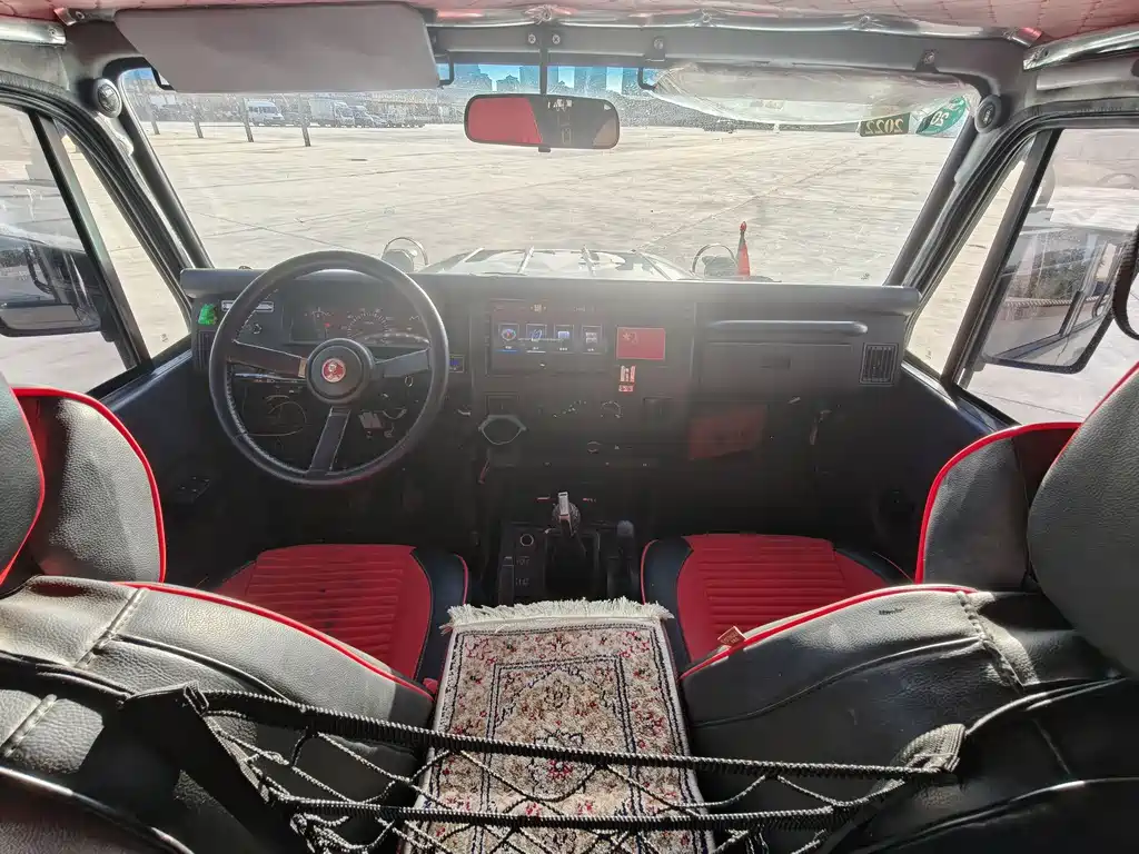 212 Classic 212经典 2019款 1.5 T 方门 国VI