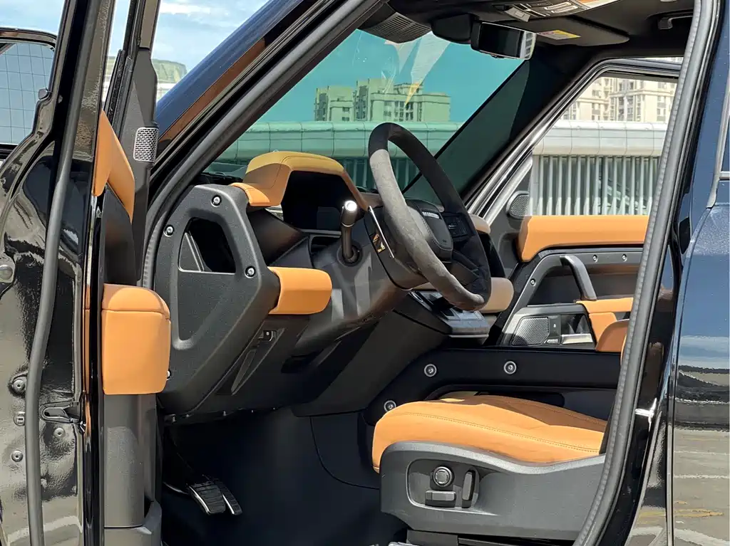 Land Rover Defender 110 5.0 T V8