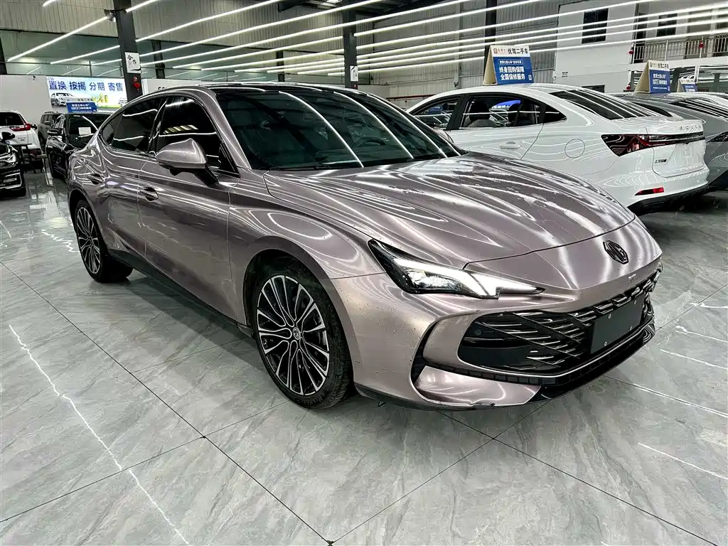 MG7 1.5 T DCT Supreme Beauty Grace