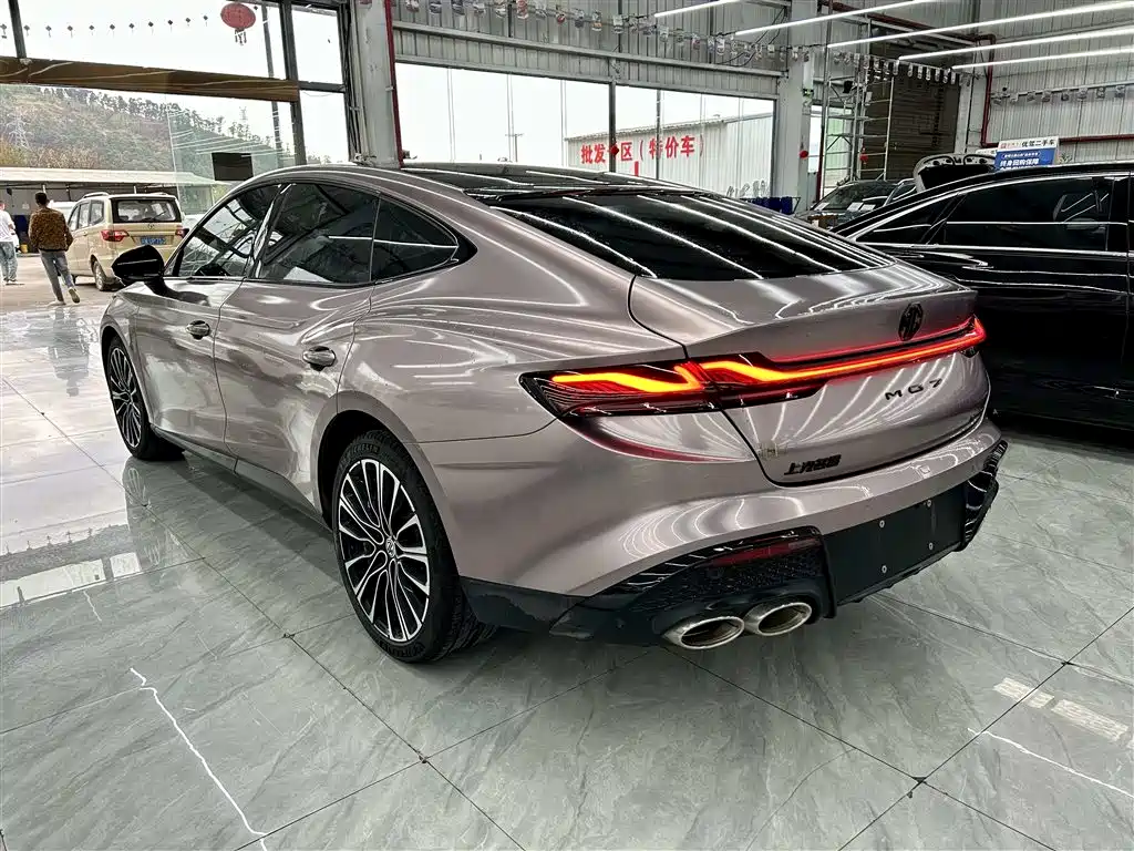MG7 1.5 T DCT Supreme Beauty Grace