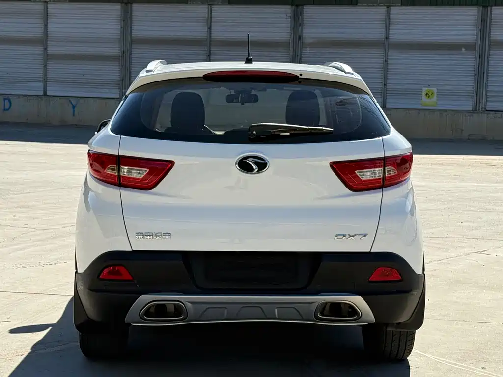 Soueast DX7 1.5 T Auto Glory