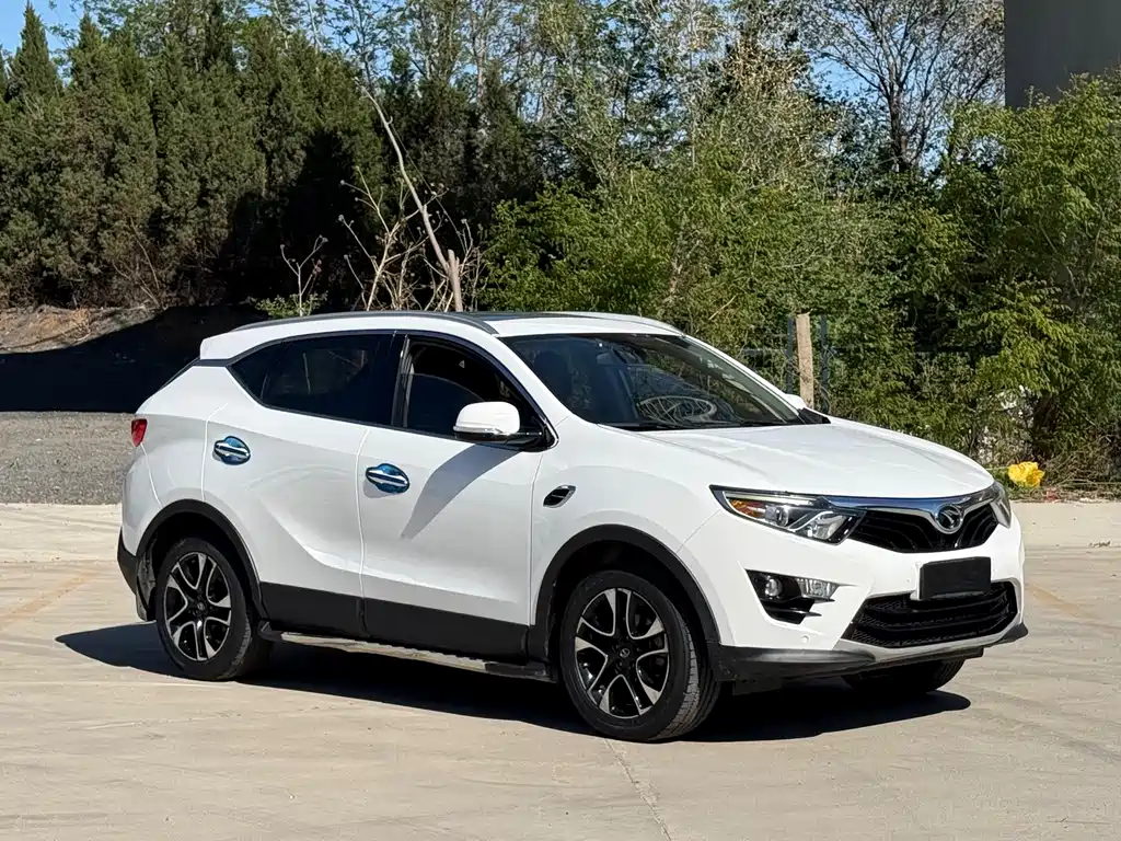 Soueast DX7 1.5 T Auto Glory
