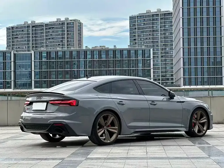 Audi RS 5 RS 5 2.9 T Sportback Dark Gold