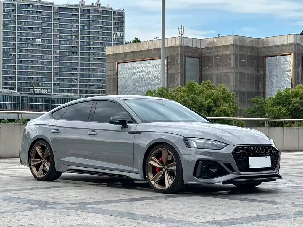 Audi RS 5 RS 5 2.9 T Sportback Dark Gold