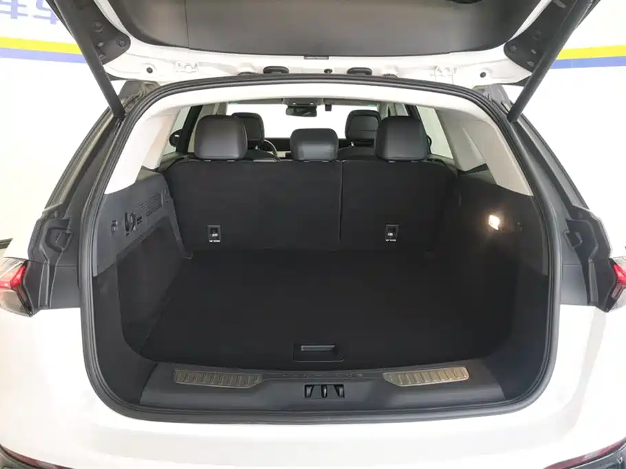 Nautilus 2.0 T 4 WD Comfort Supreme