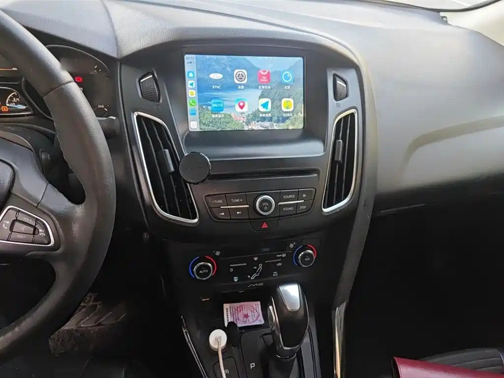 Focus Sedan EcoBoost 180 Auto Elite