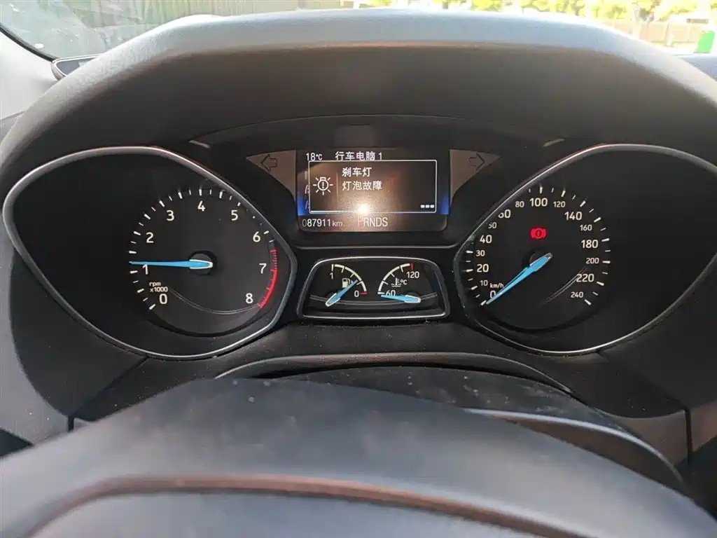 Focus Sedan EcoBoost 180 Auto Elite