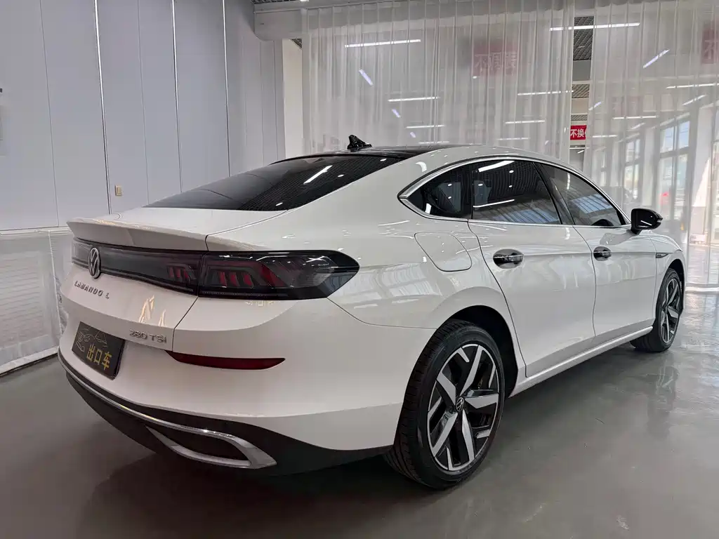 Lamando Lamando L 280 TSI DSG Spicy Cool