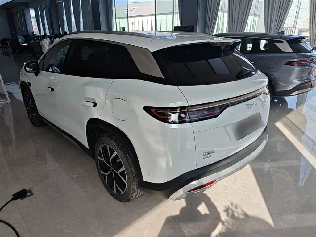 Song L DM-i Smart Drive 160 km Transcend