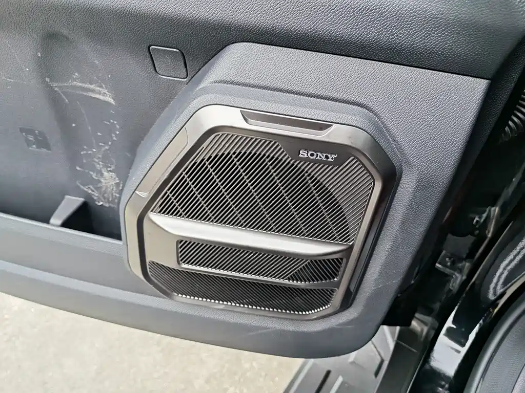 Jetour Traveller 2.0 T 4 WD Cross