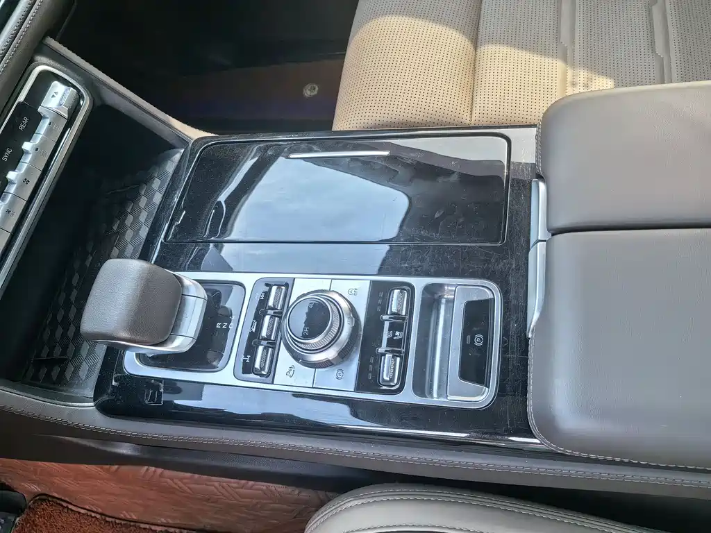 Beijing Offroad BJ60 2.0 T 11 th 5-seat