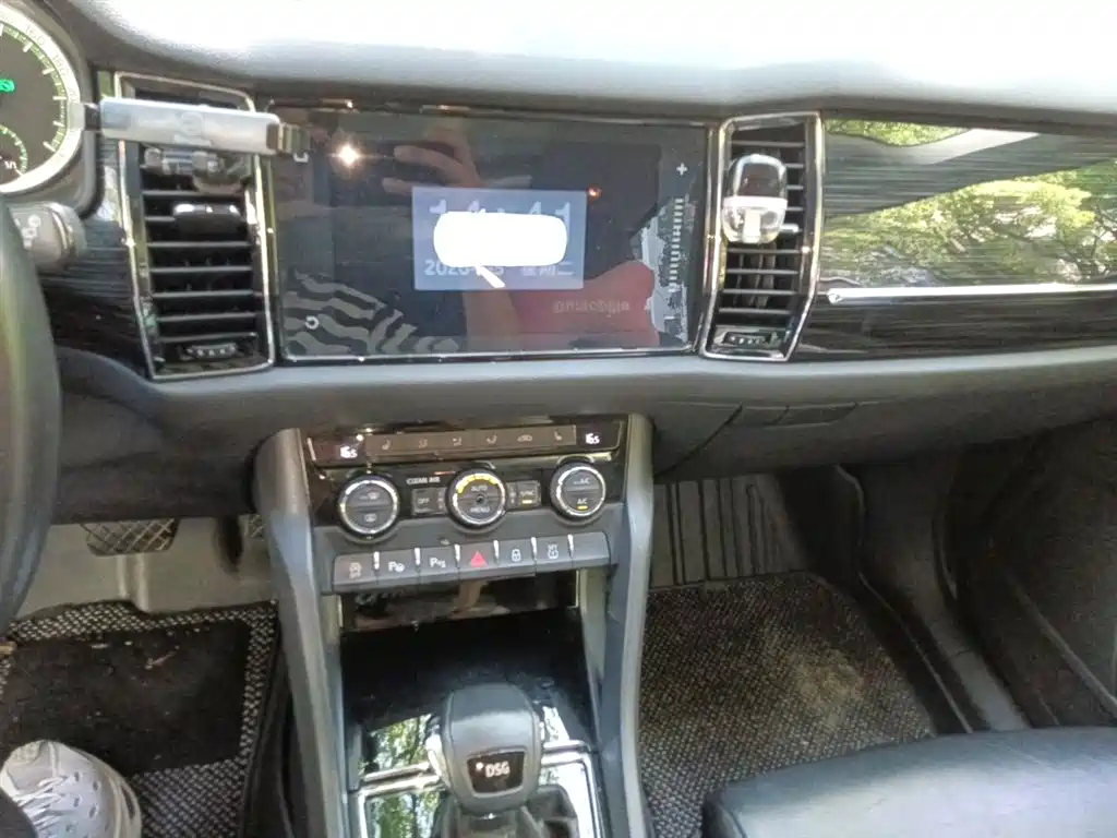 Kodiaq Facelift TSI330 7-seat 2 WD Luxury Enjoyment