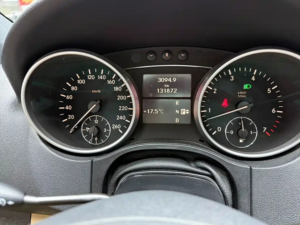 Mercedes-Benz M-Class ML 350 4 MATIC Luxury