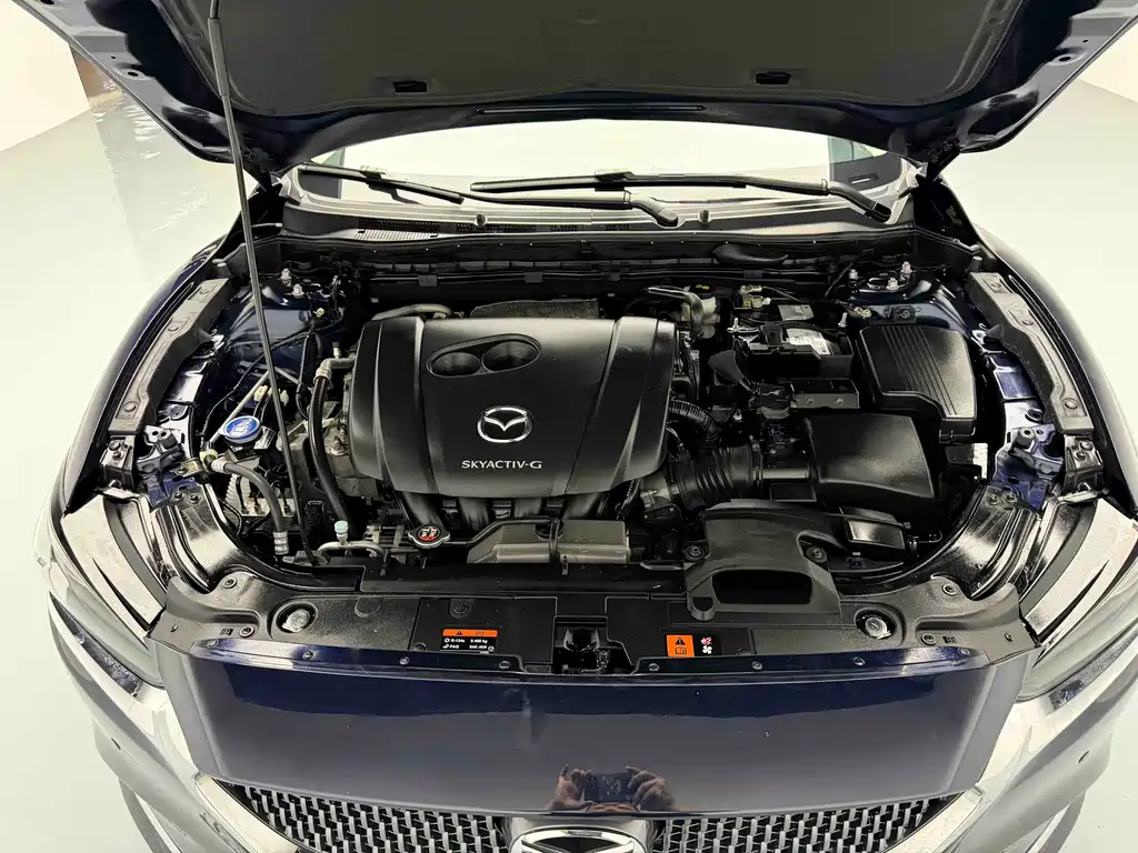 Atenza 2.5 L Blue Sky Sport