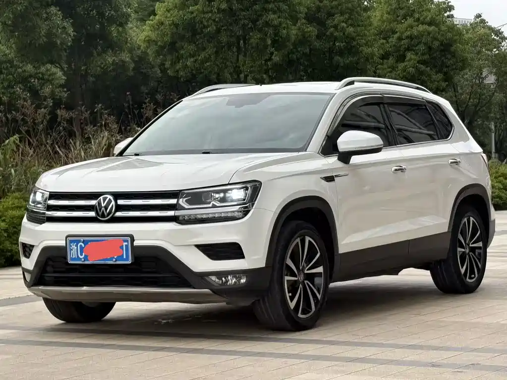 Tharu 280 TSI 2 WD Luxury CN-VI