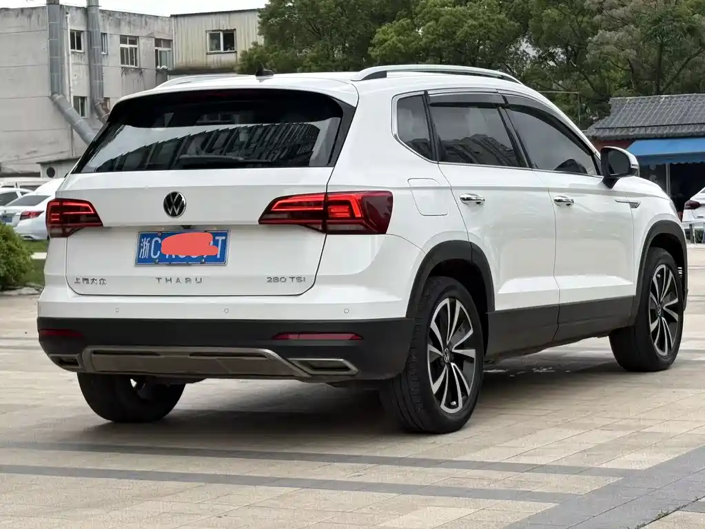 Tharu 280 TSI 2 WD Luxury CN-VI