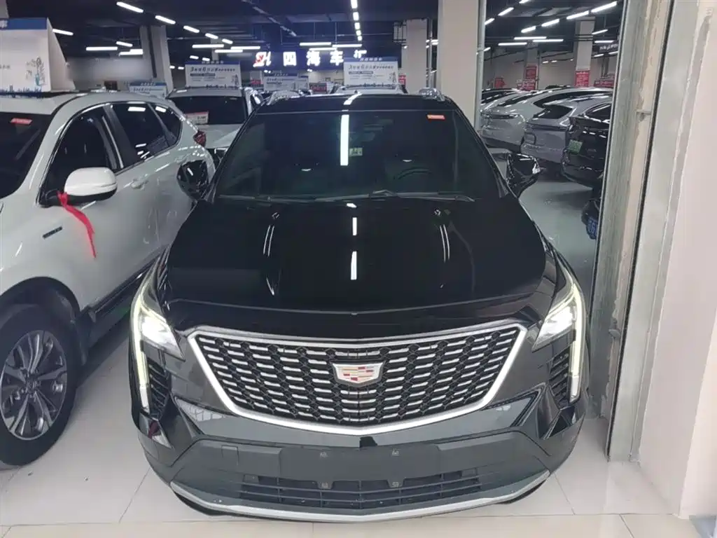 Cadillac XT4 Facelift 28 T 2 WD Luxury