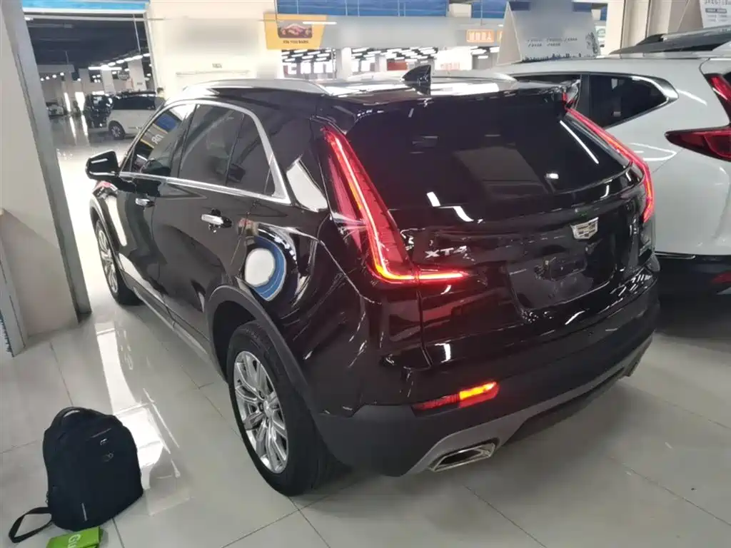 Cadillac XT4 Facelift 28 T 2 WD Luxury