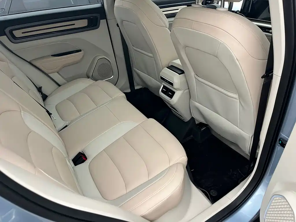 Geely ICON 1.5 TD Chocolate Pure Premium