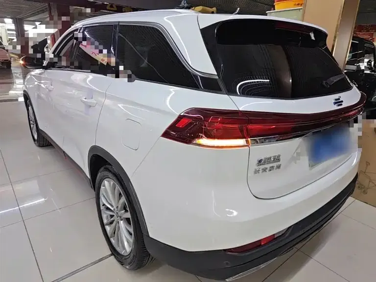 Changan Oshan X7 PLUS 1.5 T Blue Whale Auto Geeker Navigator