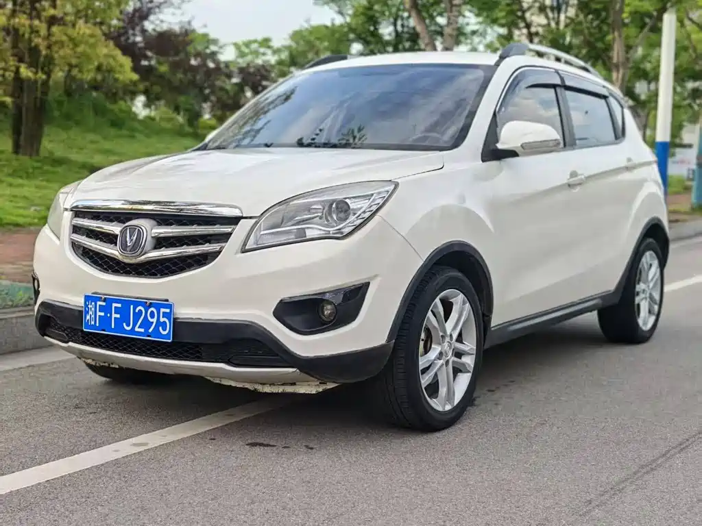 Changan CS35 1.6 L Manual Comfort CN-IV
