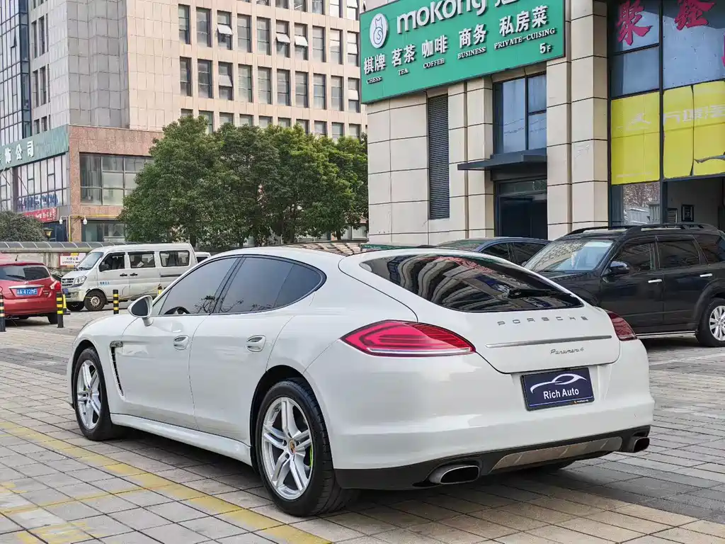 Panamera Panamera 4 Platinum Edition 3.6 L