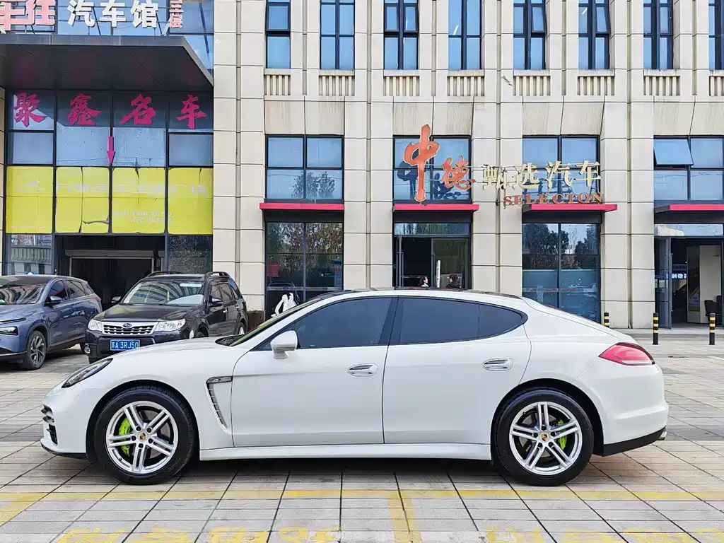 Panamera Panamera 4 Platinum Edition 3.6 L
