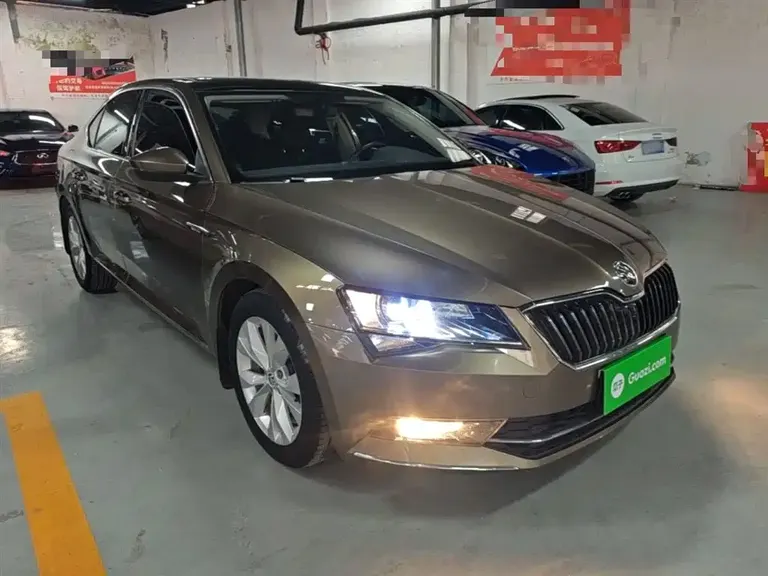 Skoda Superb TSI280 DSG Creation