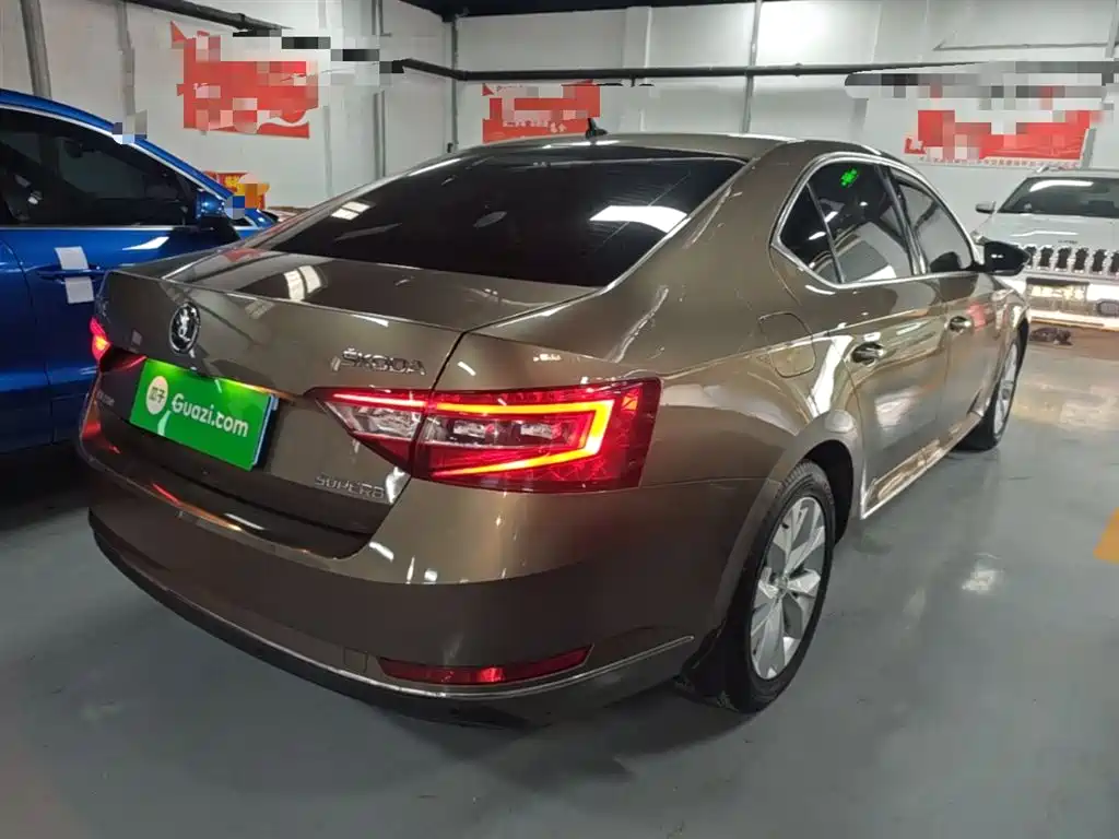 Superb TSI280 DSG Creation