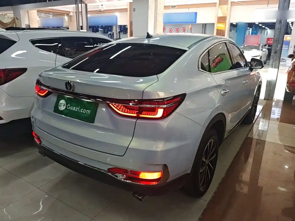 Changan CS85 Coupe 1.5 T DCT CN-VI