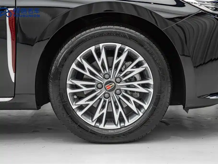 Hongqi H5 1.5 T DCT Connected Flagship Charm