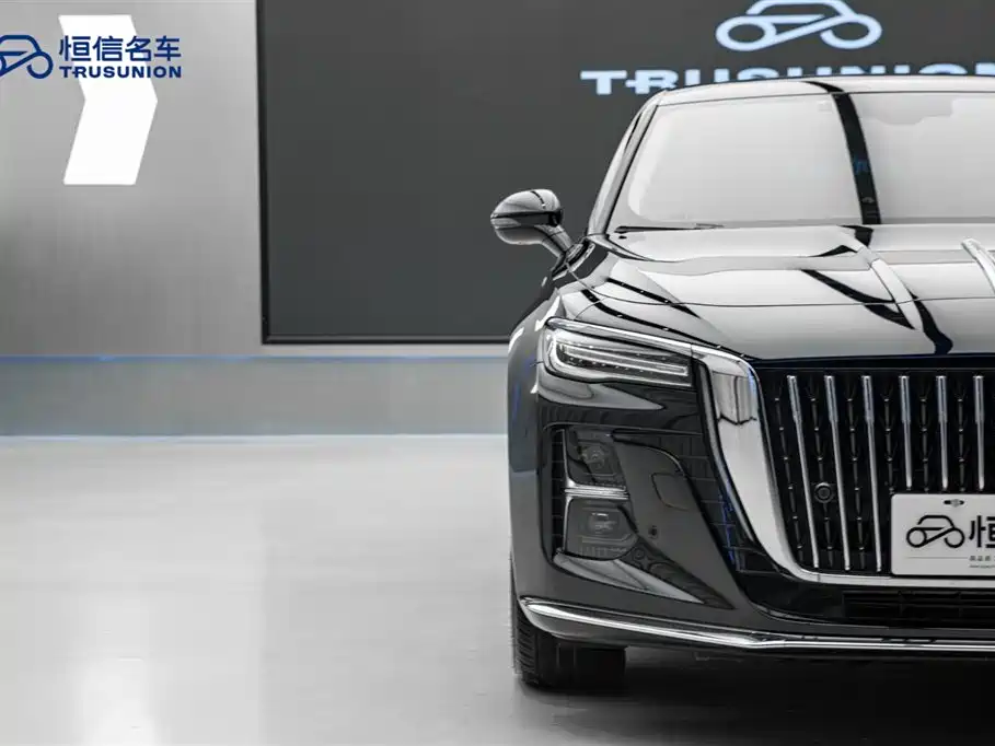 Hongqi H5 1.5 T DCT Connected Flagship Charm