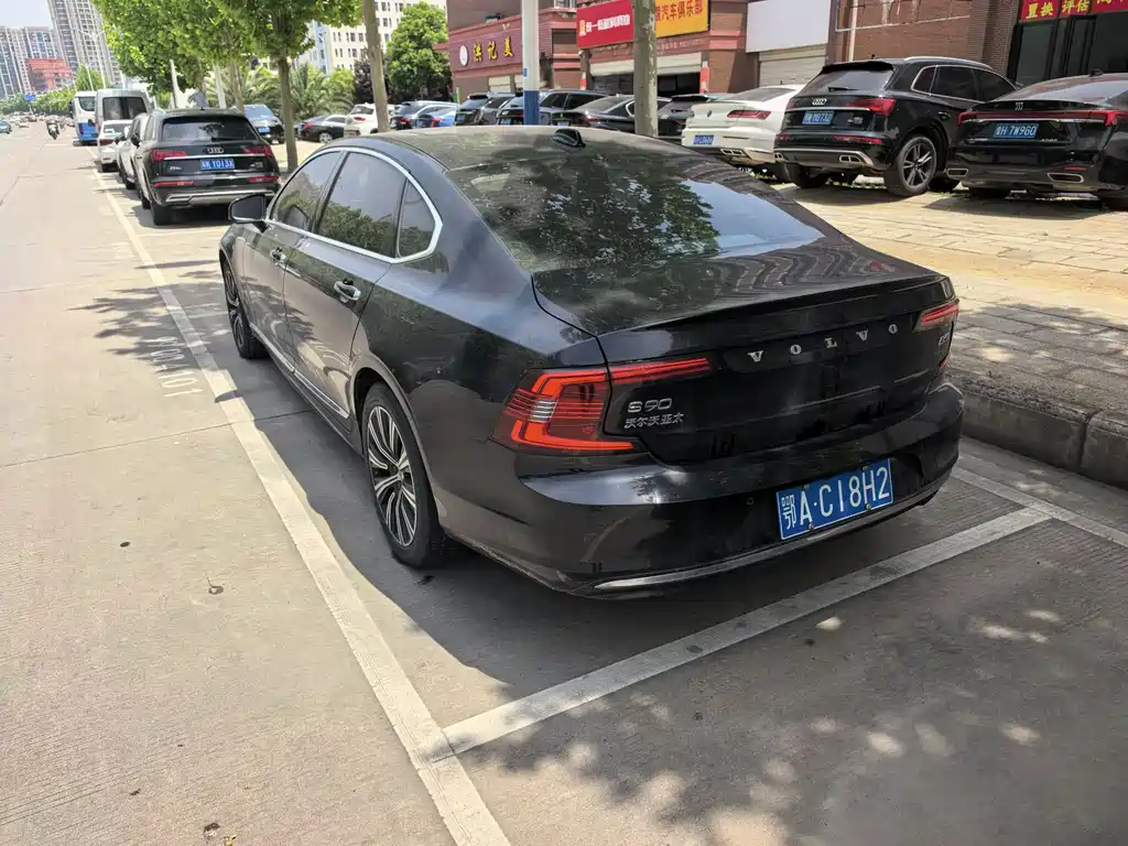 Volvo S90 T5 Smart Ease Luxury