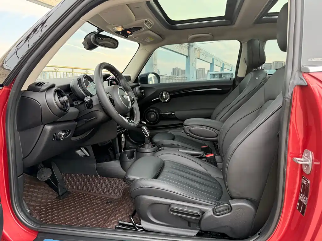 MINI 2.0 T COOPER S 3-door Limited