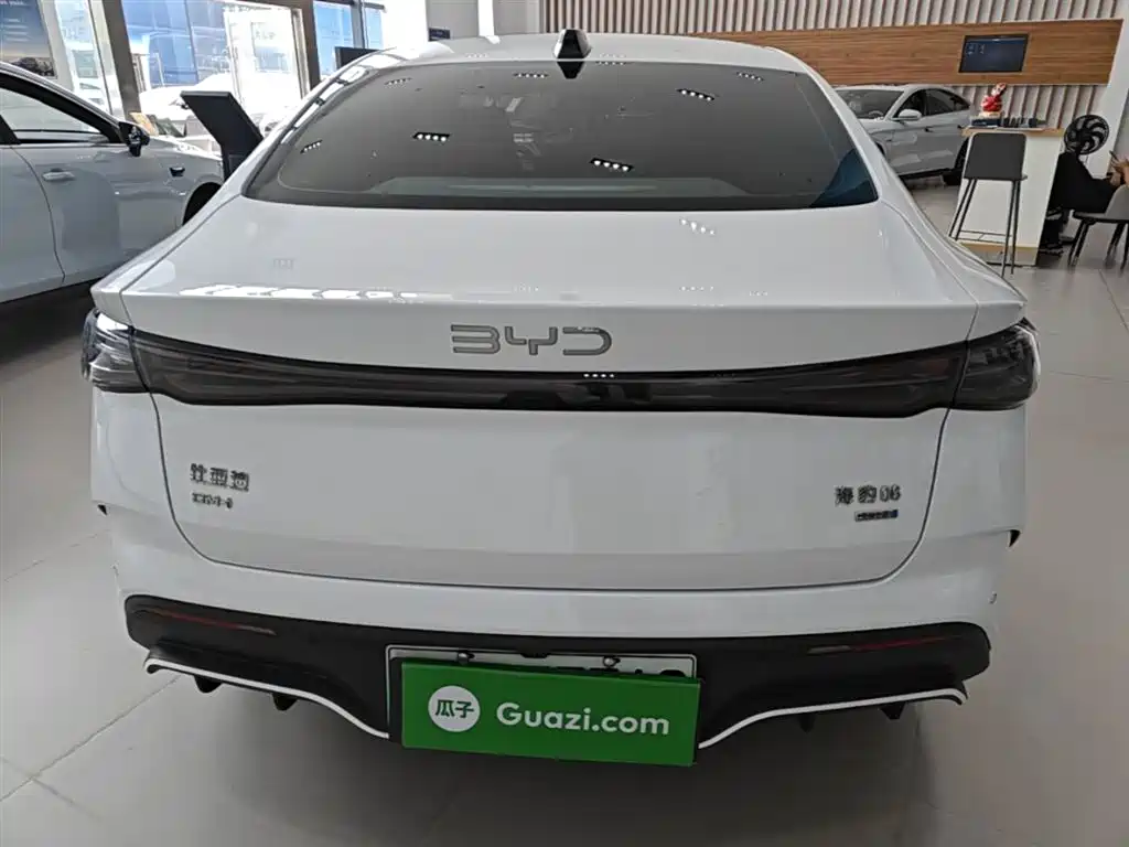 Seal 06 DM-i Smart Drive 120 KM Flagship