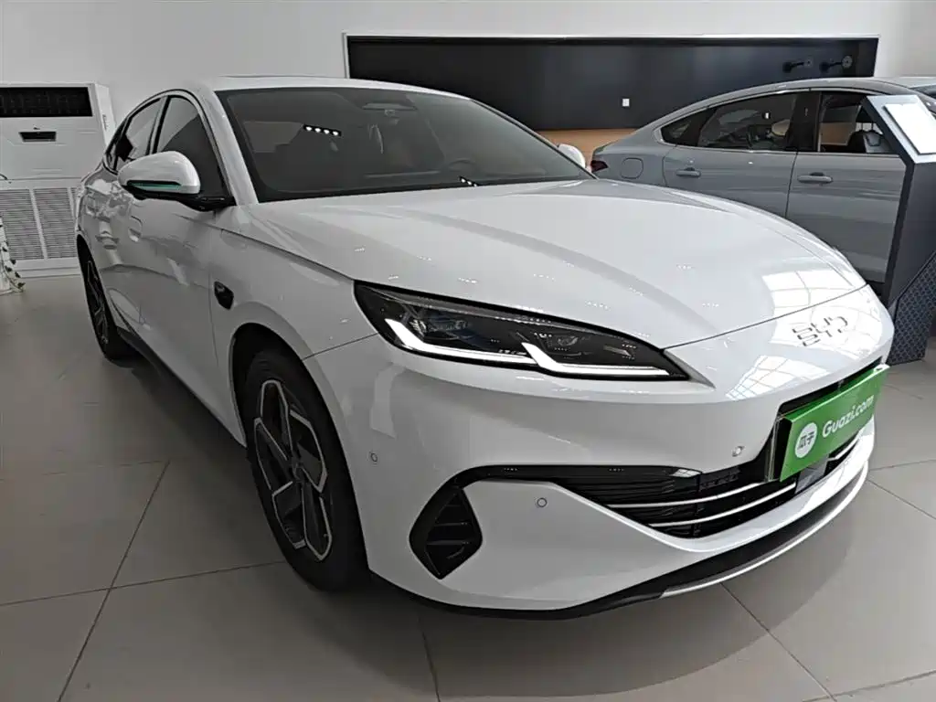 Seal 06 DM-i Smart Drive 120 KM Flagship